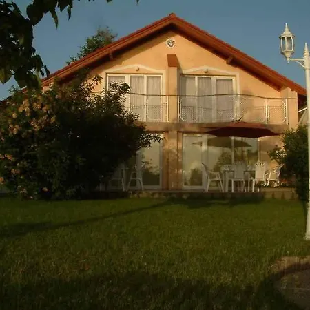 In 20542 Case de vacanță Békésszentandrás